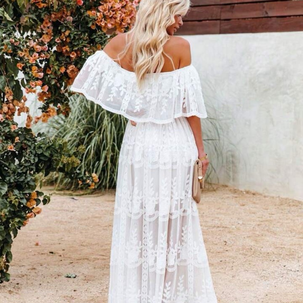 Elegant White Off-Shoulder Maxi Dress party evening gown